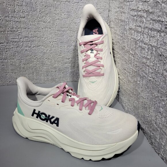 Hoka One One Arahi 8 Wide Women's Size US 8D Rose Cream Athletic Sneakers. - Picture 6 of 9